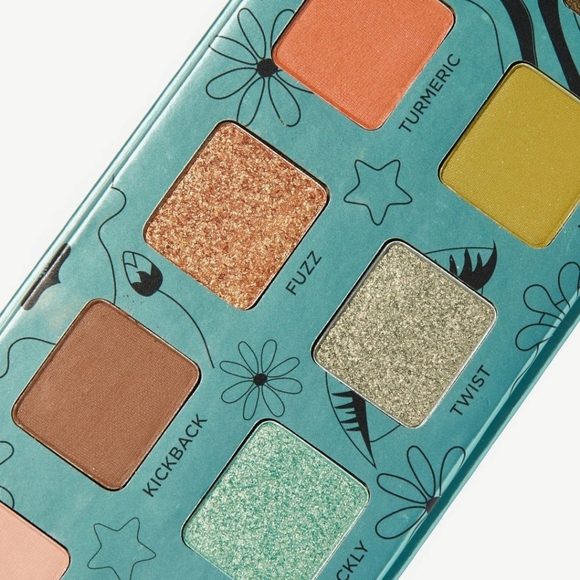 Urban Decay Wild Greens Eyeshadow Palette | Brand New in Box | Authentic | NWT - Picture 10 of 14